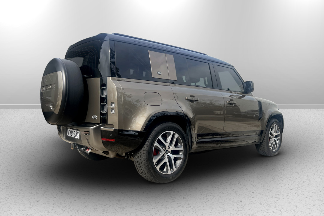 2020 Land Rover Defender 110 P400 X L663