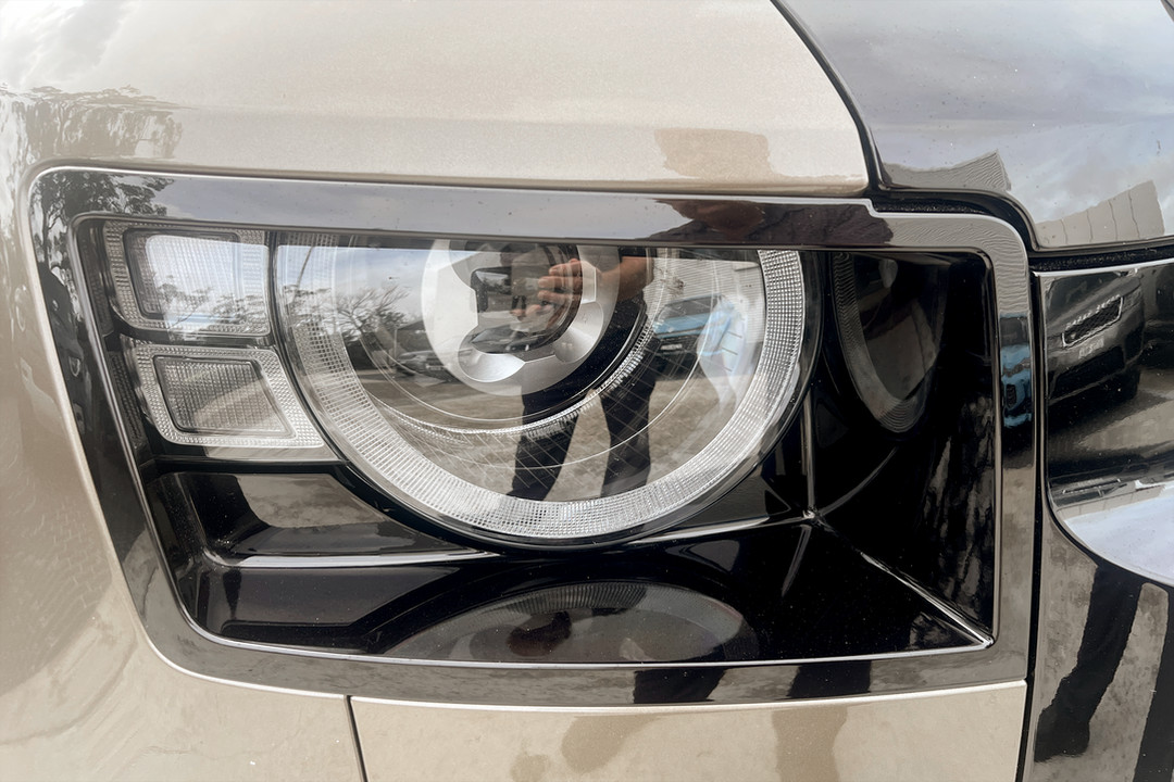 2020 Land Rover Defender 110 P400 X L663