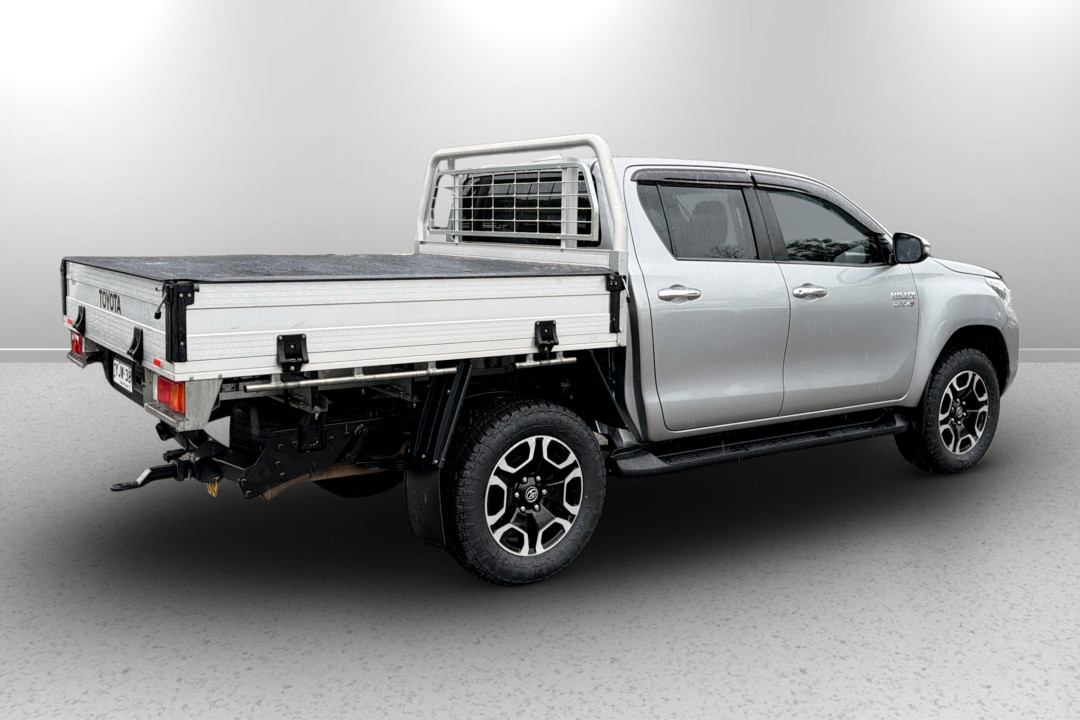2022 Toyota Hilux SR5 Auto 4x4 Double Cab