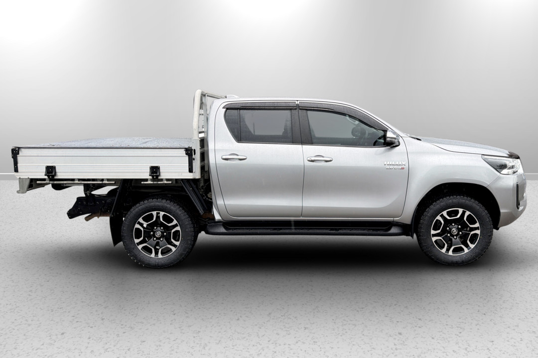 2022 Toyota Hilux SR5 Auto 4x4 Double Cab