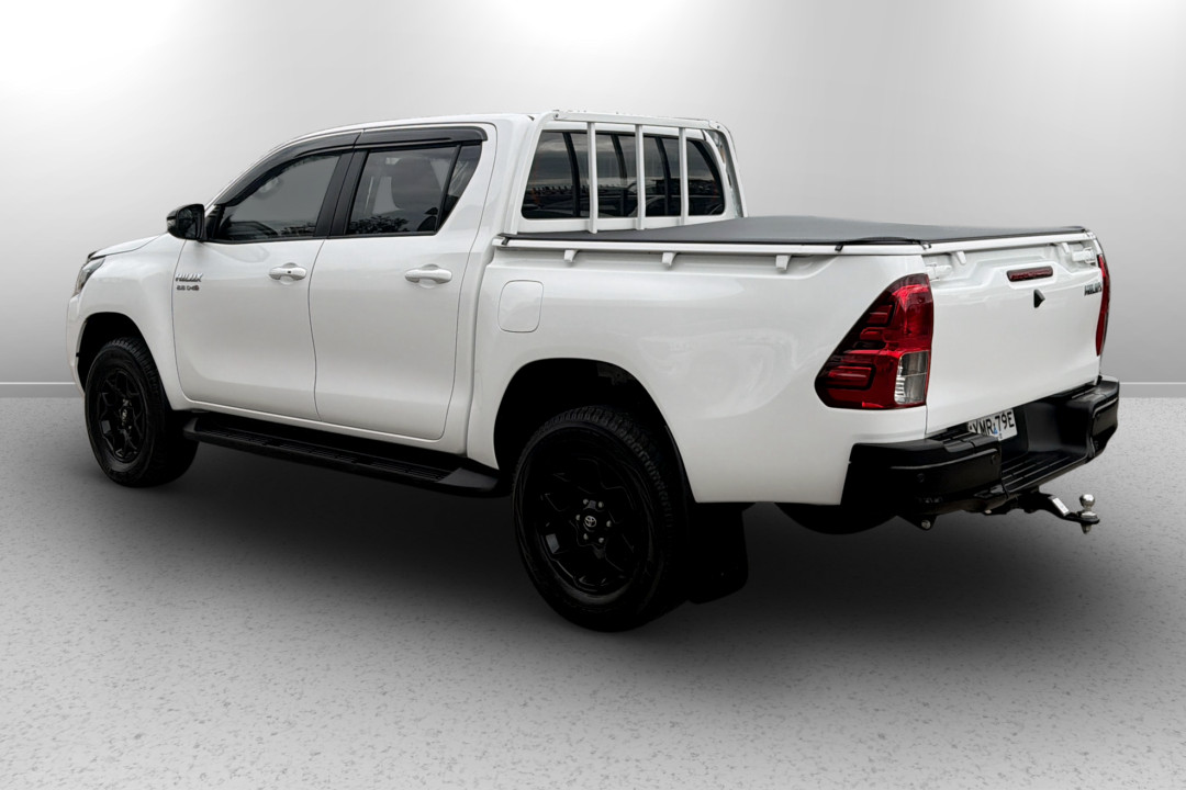 2024 Toyota Hilux SR 48V Auto 4x4 Double Cab